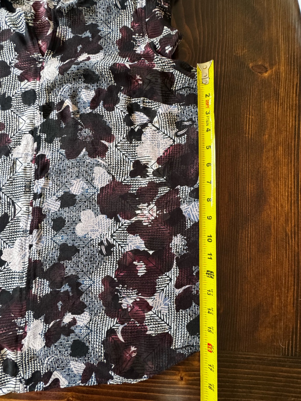 Cabi M sheer top - Picture 5 of 9